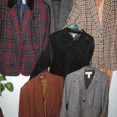 LADIES BLAZERS
