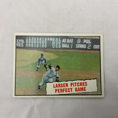 -45- LARSEN | 1961 TOPPS Card #402 | World Series Perfect Game