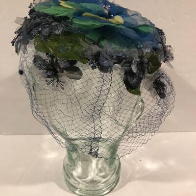 Vintage Floral Topped Net Head Cover