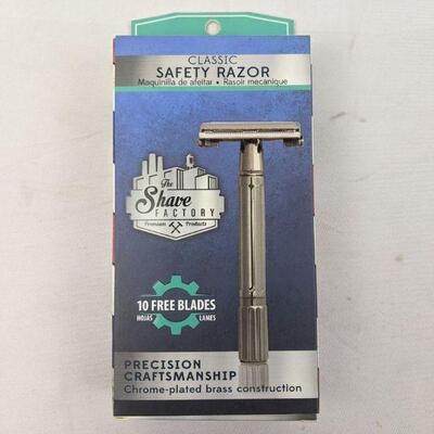 Shaving Factory Twist To Open Double Edge Safety Razor and 10 Blades - New