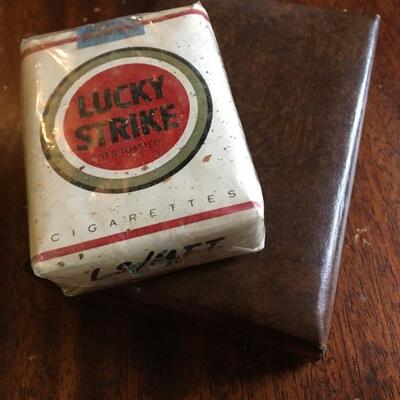 Ronson Electronic 7 Vintage Gold Lighter with Lucky Strike Advertising. LOT A35