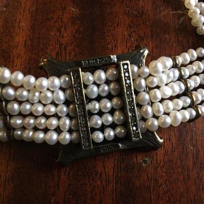 HEIDI DAUS Signed Designer Pearl 12â€ Choker. LOT A34