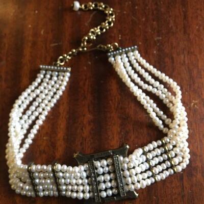 HEIDI DAUS Signed Designer Pearl 12â€ Choker. LOT A34