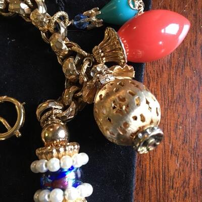 Vintage Napier 8â€ Charm Bracelet Asian Lanterns 1950s. LOT A28