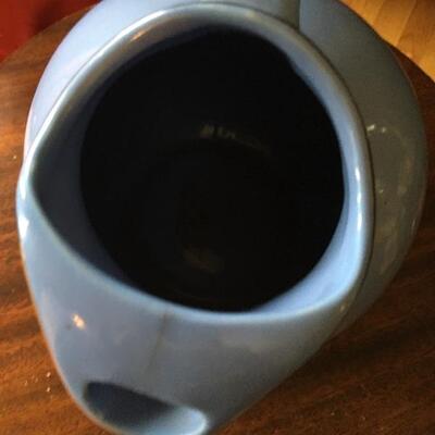 HALL Vintage Modern Pottery Pitcher 8â€. LOT A12