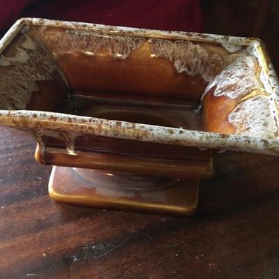 Pair of Roseville Pottery Brown Drip Glaze Planters. LOT A6
