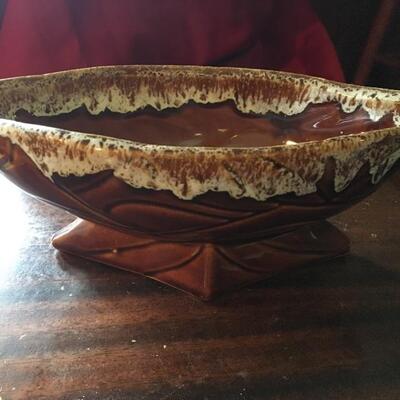 Pair of Roseville Pottery Brown Drip Glaze Planters. LOT A6
