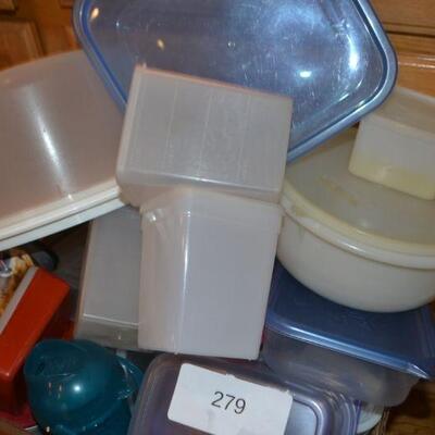 LOT 279 PLASTIC STORAGE CONTAINERS