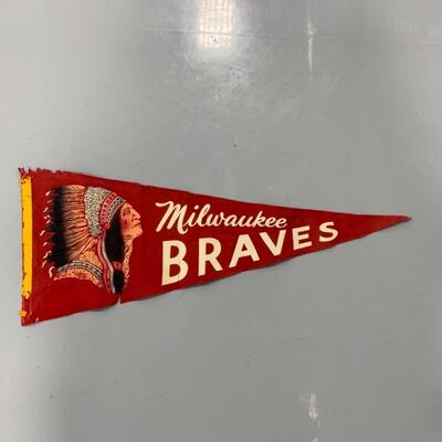 -53- VINTAGE | 1950s Milwaukee Braves Pennant
