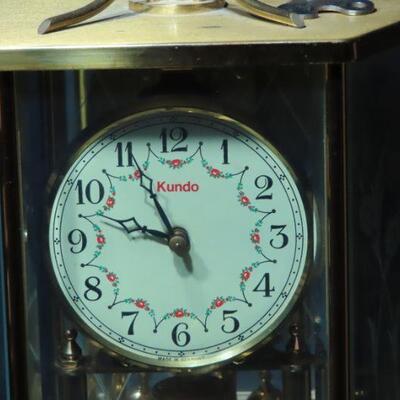 Kundo mantle clock