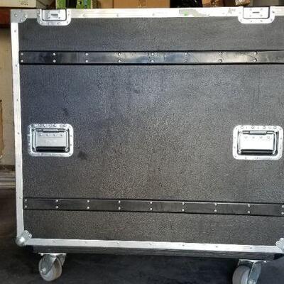 Roland m5000 Road case for DJ