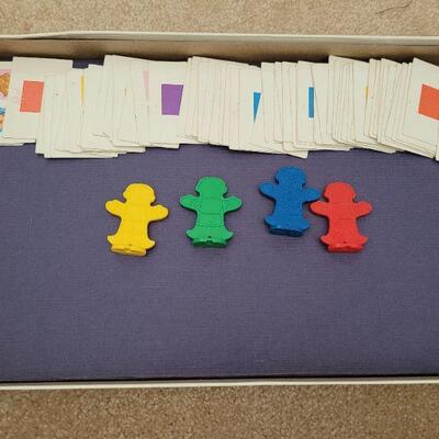 Lot 81: Vintage Candy Land and Cootie Game