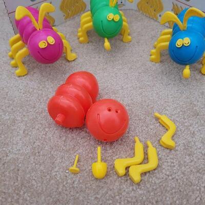 Lot 81: Vintage Candy Land and Cootie Game