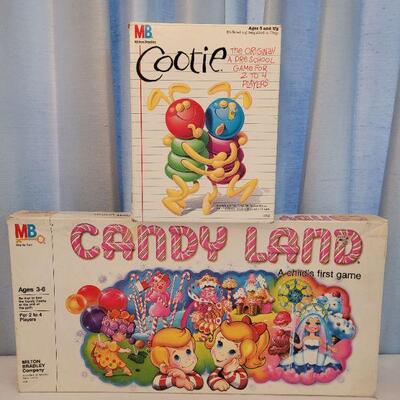 Lot 81: Vintage Candy Land and Cootie Game