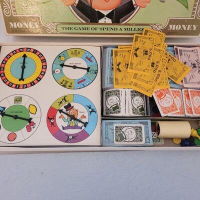 Lot 85: Vintage Go For Broke Game