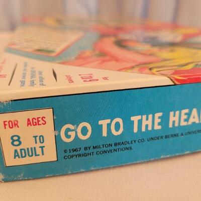 Lot 87: Vintage Go To The Head Of The Class Game
