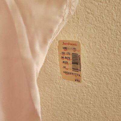 Lot 107: New Old Stock CHRISTIAN DIOR Night Gown