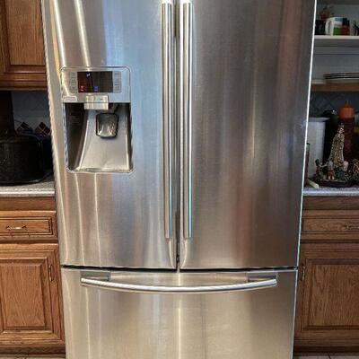 LOT 26 SAMSUNG STAINLESS STEEL FRENCH DOOR REFRIGERATOR