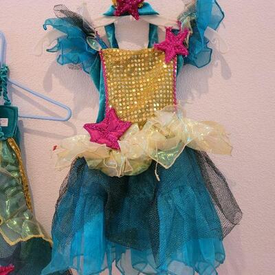 Lot 134: NEW Sea Princess DressUp Dress, Headband, Wings and Purse