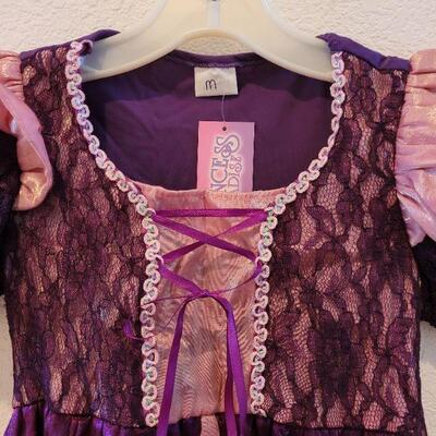 Lot 135: NEW Princess Paradise DressUp Dress