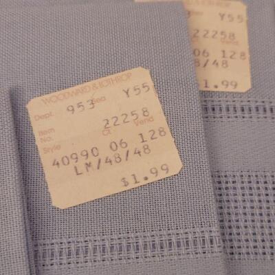 Lot 149: New & Vintage Table Lines, Kitchen Towels and Kitty Napkin Rings