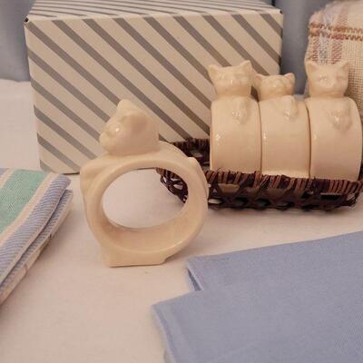 Lot 149: New & Vintage Table Lines, Kitchen Towels and Kitty Napkin Rings