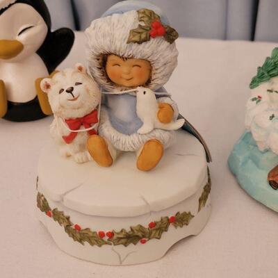 Lot 154: Vintage Christmas Music Box and Penguin Lot