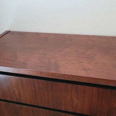 Lot 155: Vintage LANE Walnut Mid Century Modern 5-Drawer Dresser  