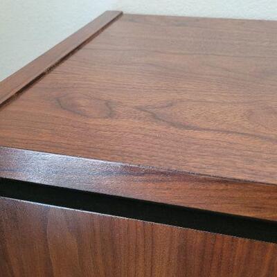 Lot 155: Vintage LANE Walnut Mid Century Modern 5-Drawer Dresser  