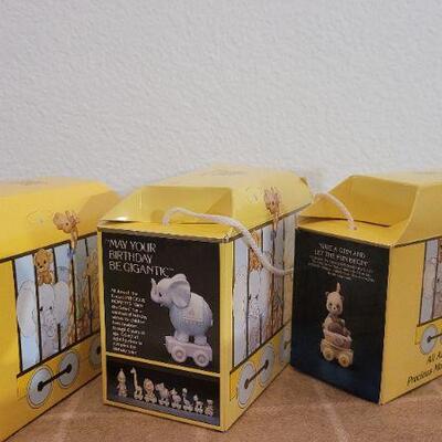 Lot 158: Assorted NEW PRECIOUS MOMENTS Birthday Collectibles