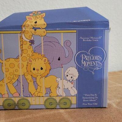 Lot 159: Vintage New PRECIOUS MOMENTS Birthday Collectibles