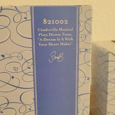 Lot 160: Vintage NEW Precious Moments Collectibles
