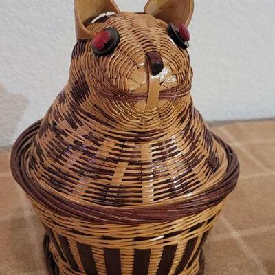 Lot 163: Vintage Cat Themed Collectibles (Bobble Head and Basket)