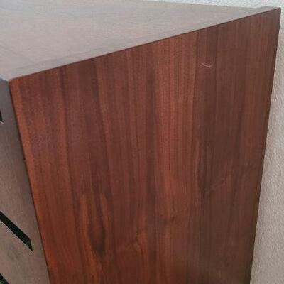 Lot 167: Vintage LANE Walnut Mid Century Modern 6-Drawer Dresser  
