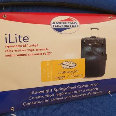 Lot 183: New iLite 25" Upright Expandable Luggage