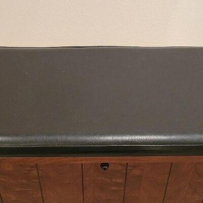 Lot 184: Vintage LANE Walnut Mid Century Modern Cedar Chest with key ALL ORIGINAL 