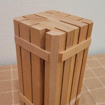 Lot 194: 11" Tall Knife Block 11 Knife + Sharpener (12 Slots Total)