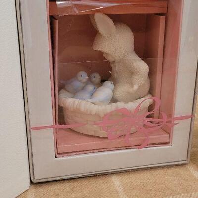Lot 198: (2) Vintage New Dept. 56 SNOWBABIES Collectibles 