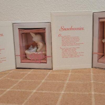 Lot 198: (2) Vintage New Dept. 56 SNOWBABIES Collectibles 
