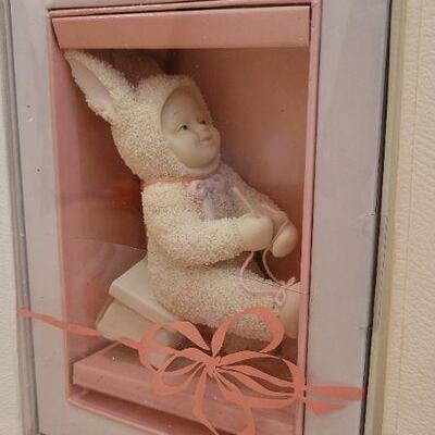 Lot 199: (2) Vintage New Dept. 56 SNOWBABIES Collectibles 