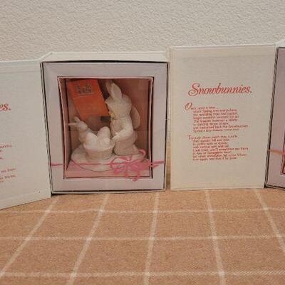 Lot 204: (2) Vintage New Dept. 56 SNOWBABIES Collectibles 
