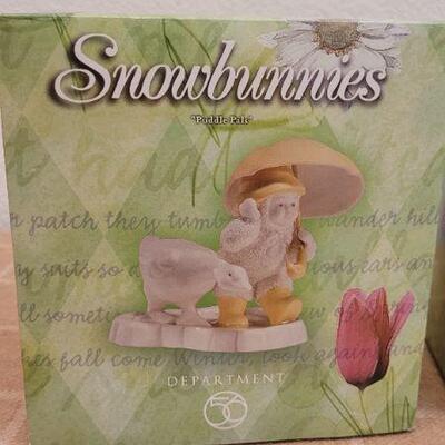 Lot 205: (2) Vintage New Dept. 56 SNOWBABIES Collectibles 