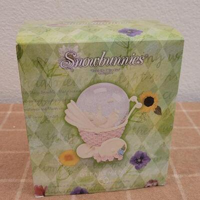 Lot 209: Vintage New Dept. 56 SNOWBABIES Collectible