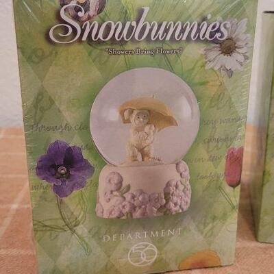 Lot 210: (2) Vintage Dept. 56 SNOWBABIES Collectibles 