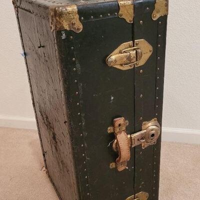 Lot 219: Vintage Storage Trunk w/ Original Thick Leather Handles