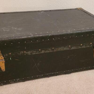 Lot 219: Vintage Storage Trunk w/ Original Thick Leather Handles