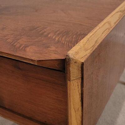 Lot 223: Vintage LANE Mid Century Modern Side Table w/ Drawer