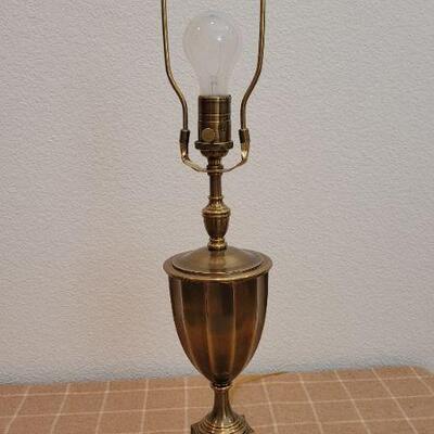 Lot 224: Vintage BRASS Table Lamp (no shade) TESTED A+