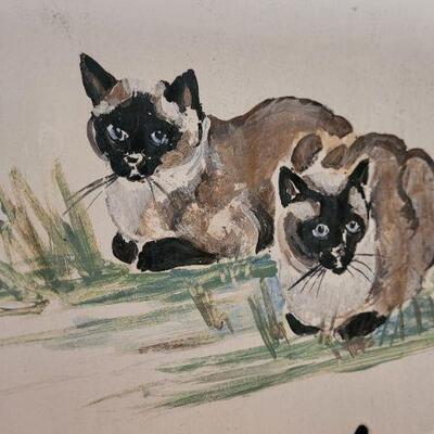 Lot 226: Vintage White SOUTHERN GEMINI Metal Mailbox w/ Handpainted Cat Accent Art