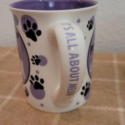 Lot 229: (4) New HALLMARK Coffee Mugs Cat Theme